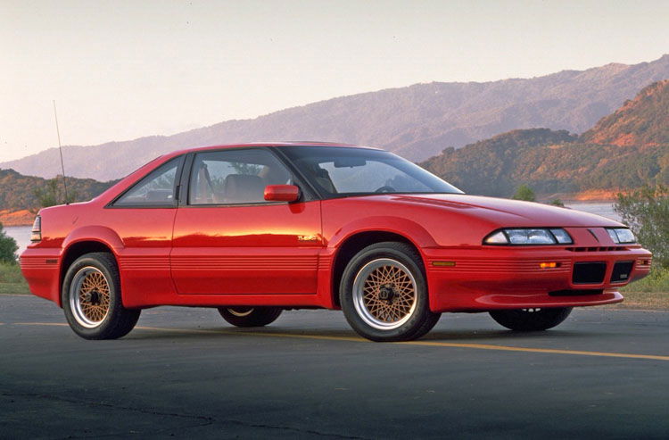 8 Cars That Make You Feel Like A Fighter Pilot