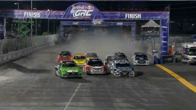 Update: Carlos Sainz Jr Just Smashed Head On Into The Barrier At 150mph