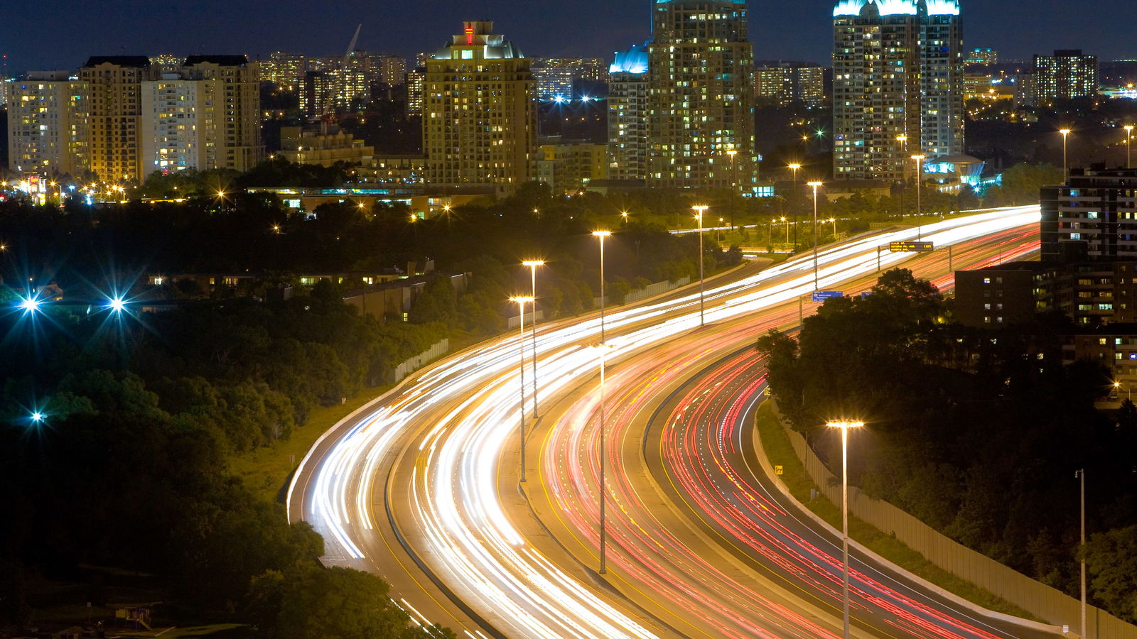 This Is Why Street Lights Are Orange