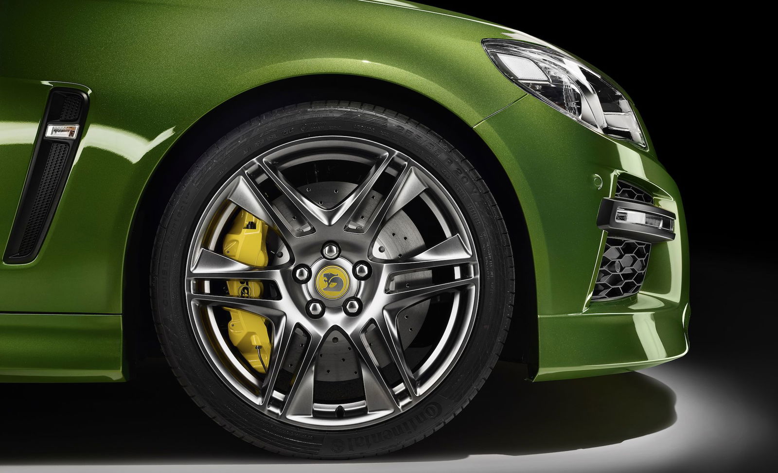 The HSV GTS Maloo Is The Ultimate 577bhp V8 Muscle Ute From Down Under