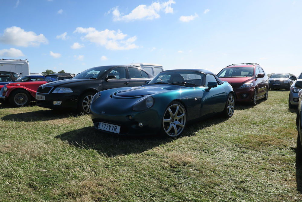 22 Awesome Rides We Spotted In The Goodwood Car Park