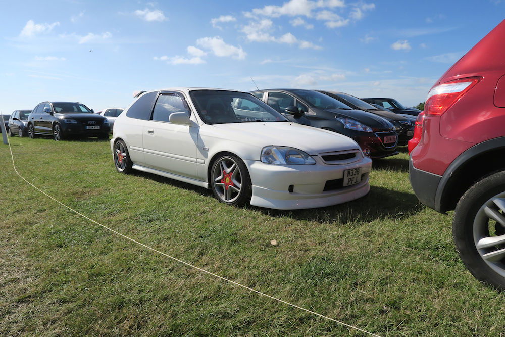 22 Awesome Rides We Spotted In The Goodwood Car Park