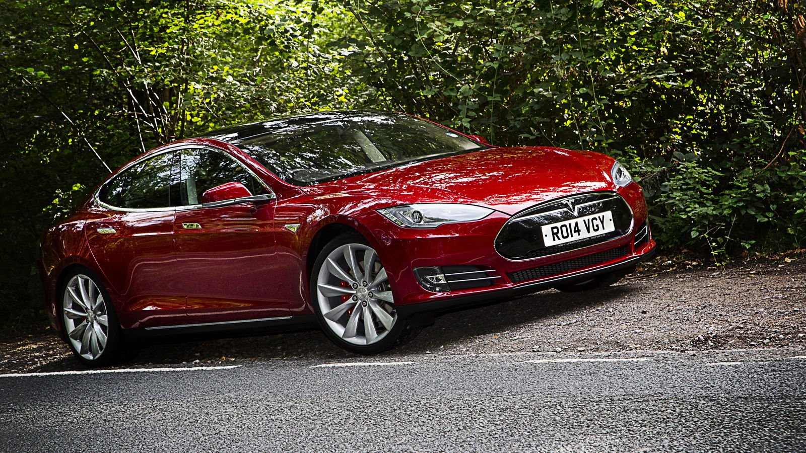 The Tesla Model S Is An Instant-Torque Hero And Proof That Us Petrolheads Have Nothing To Fear