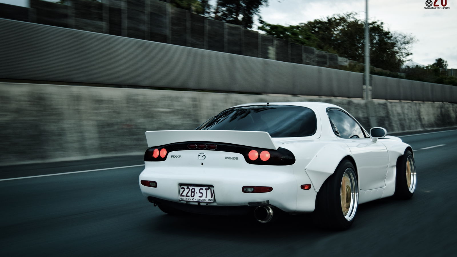 It Took 1 Year And Lots Of Coffee For Leo To Finish His Rocket Bunny RX-7 Transformation At Home