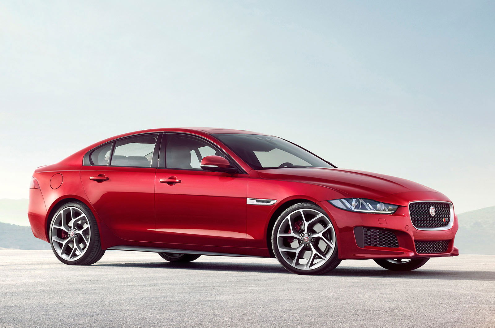 What Colour Should Our Jaguar XE S Longtermer Be? 