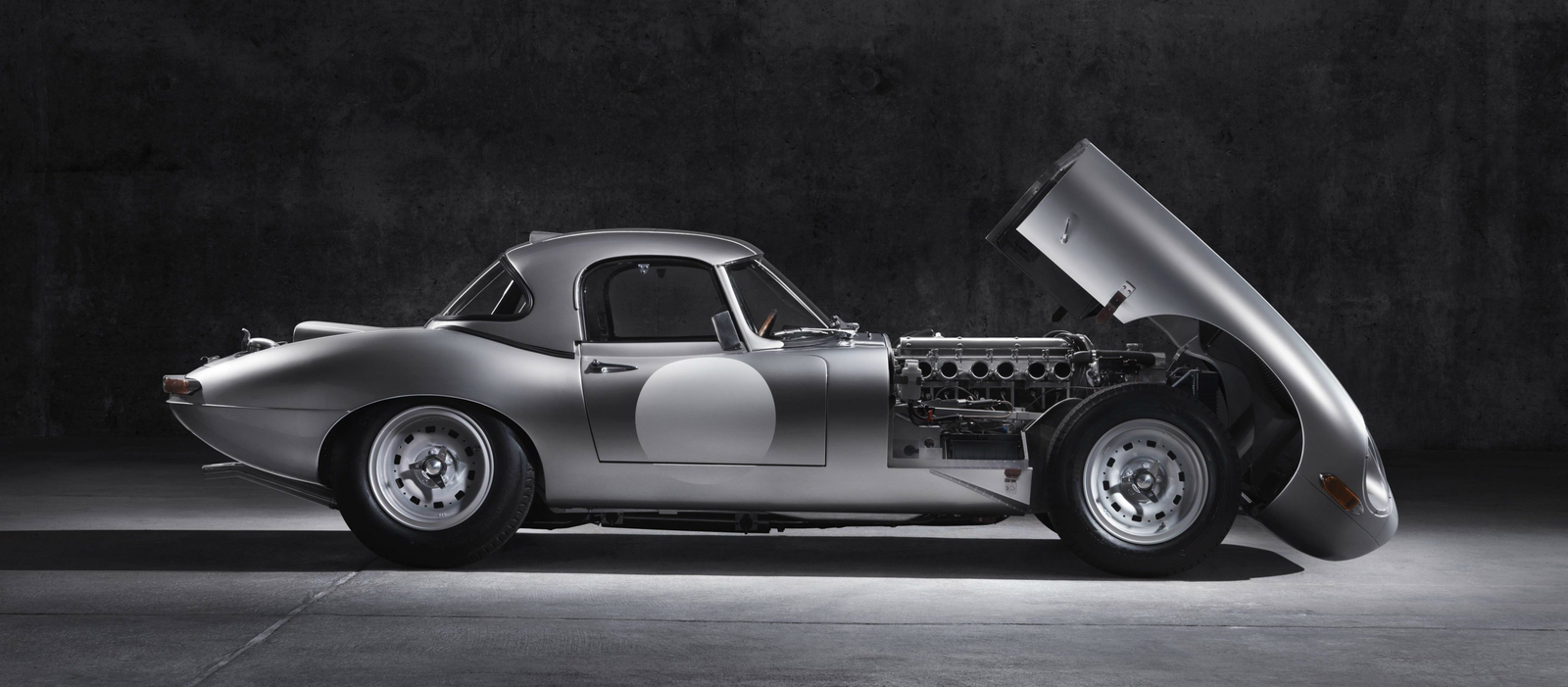 This Is The £1m Lightweight Jaguar E-Type You'll Forever Dream Of Owning