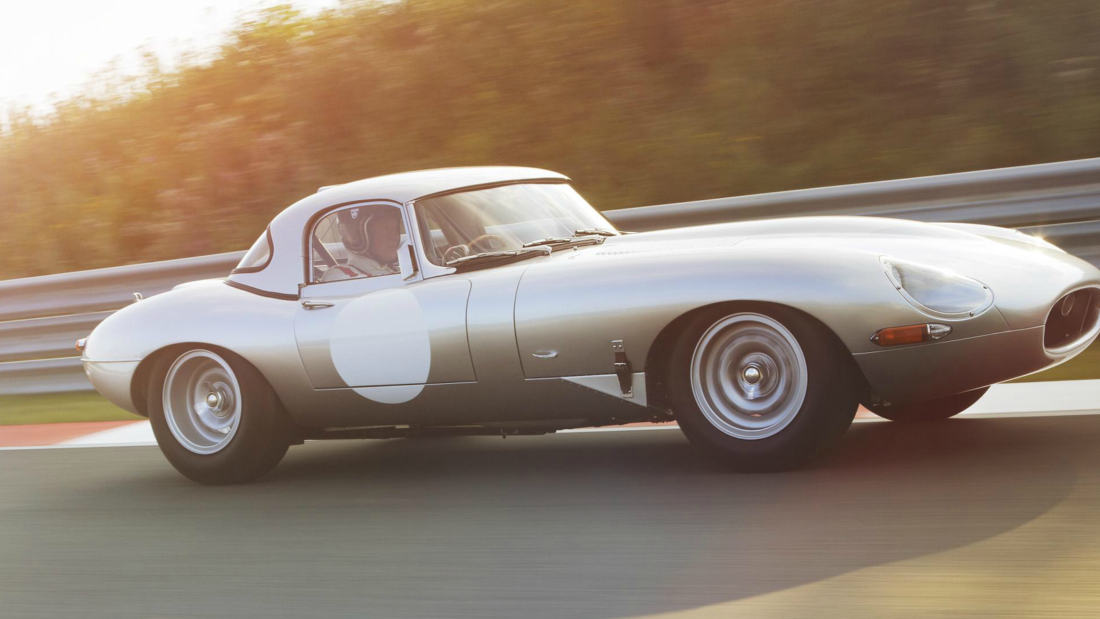 This Is The £1m Lightweight Jaguar E-Type You'll Forever Dream Of Owning