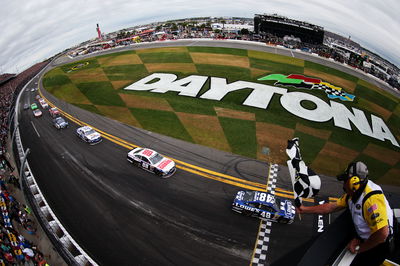 7 Reasons To Get Excited About Nascar In 2016