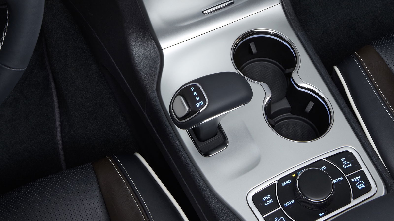 Fiat Chrysler’s ‘Confusing’ Gear Shifter Has Caused Over 100 Crashes