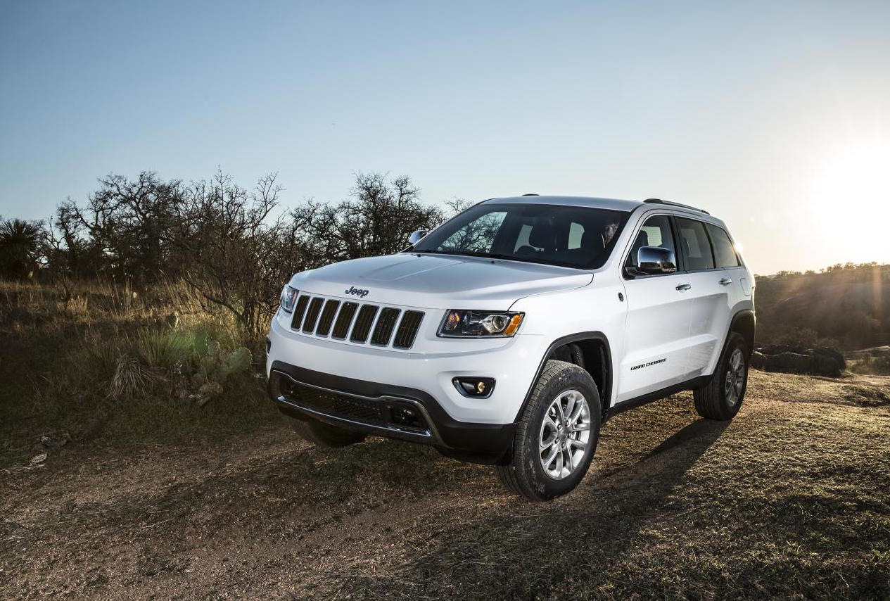 Fiat Chrysler’s ‘Confusing’ Gear Shifter Has Caused Over 100 Crashes