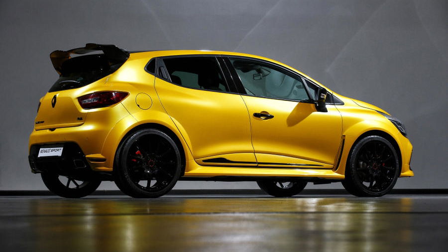UPDATE: The Renaultsport Clio Could Be About To Get A 271bhp Megane Engine Plus Manual ‘Box