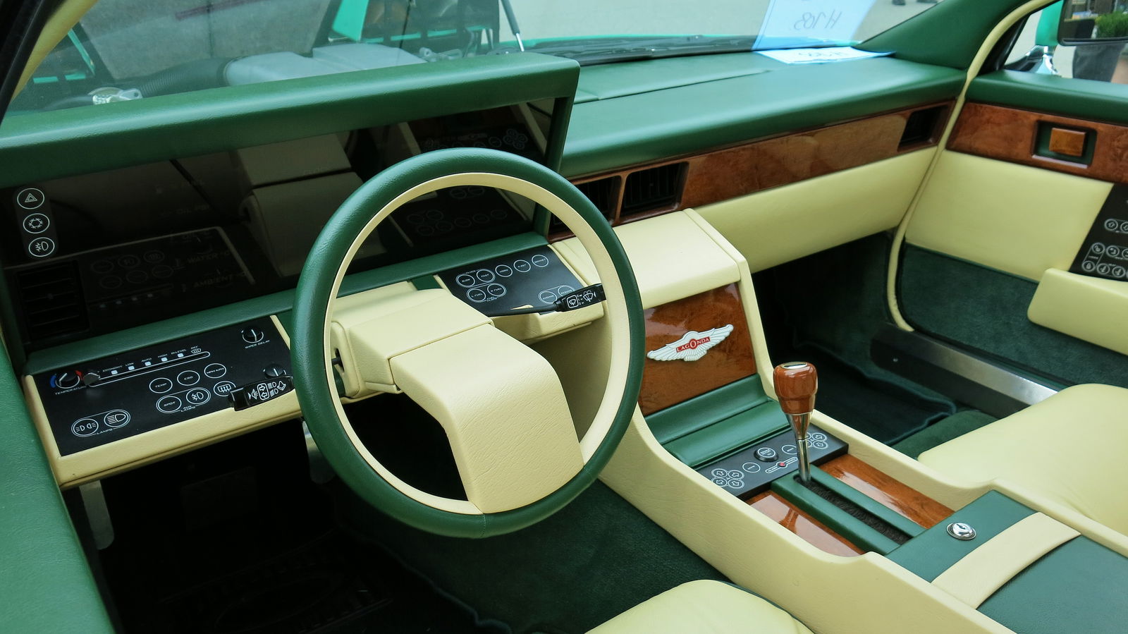 10 Bizarre Steering Wheels That Are Both Bonkers And Brilliant 