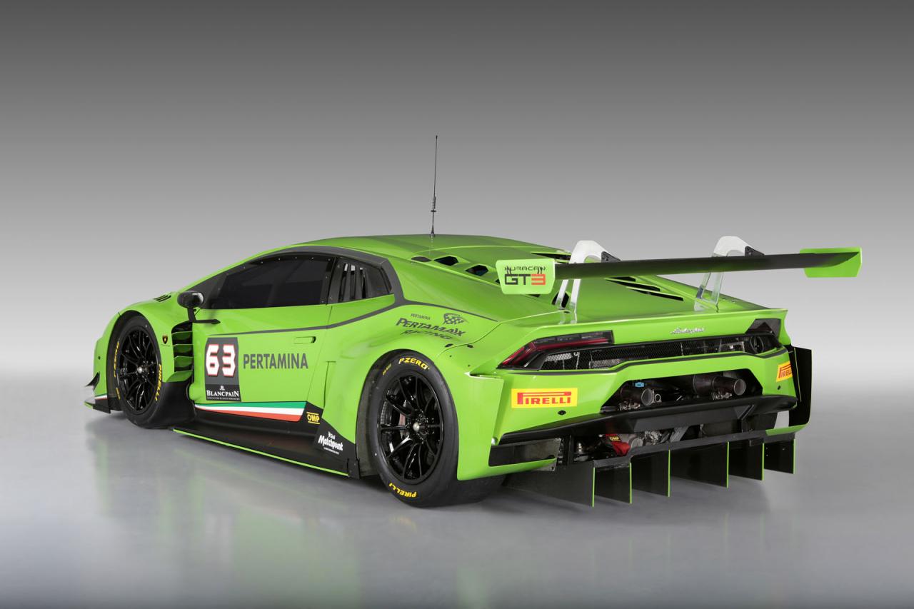 The Unfeasibly Hot Lamborghini Huracan GT3 Will Make You Want To Be A Racing Driver