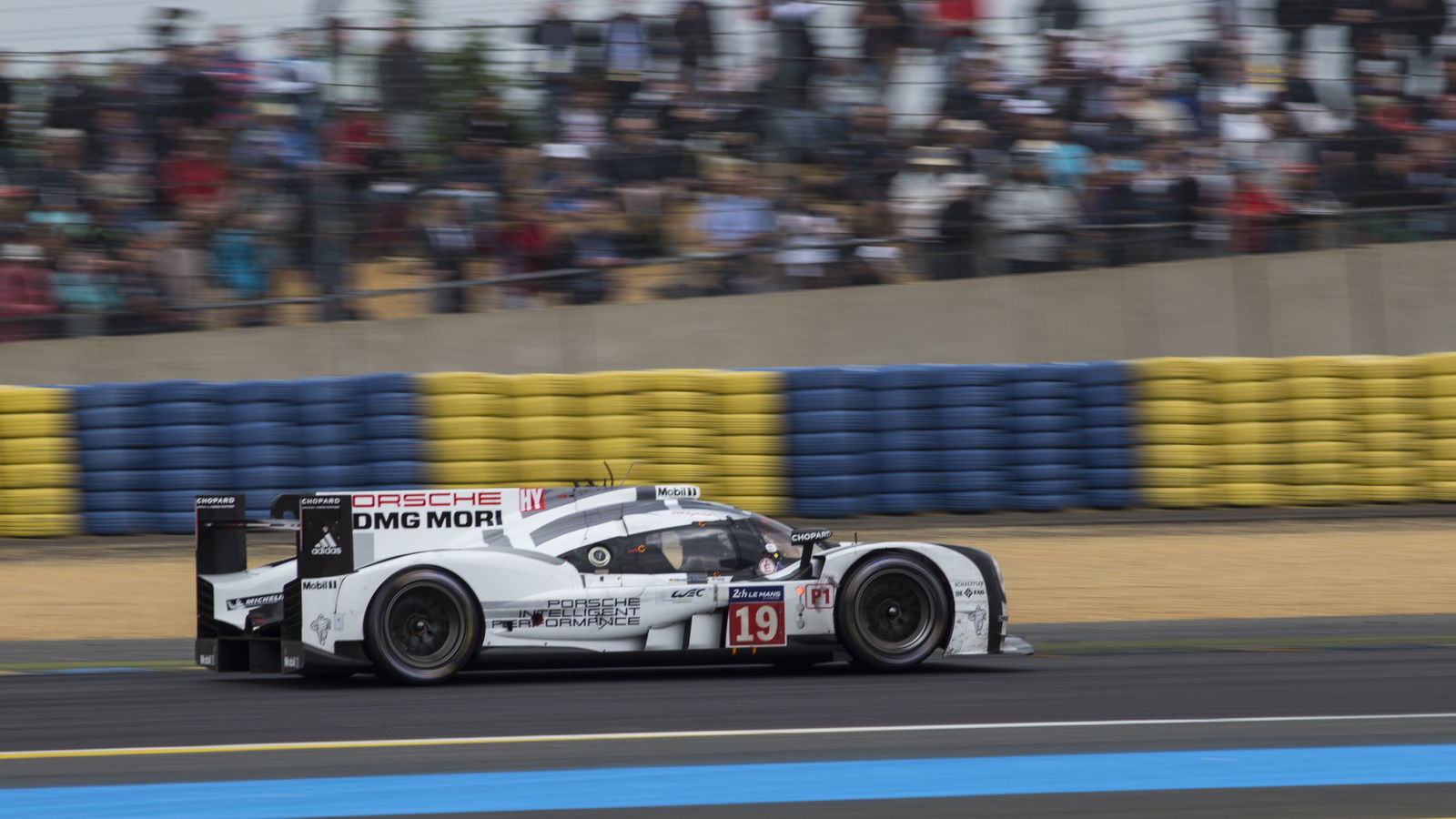 15 Highlights From The Epic 2015 Le Mans 24 Hours