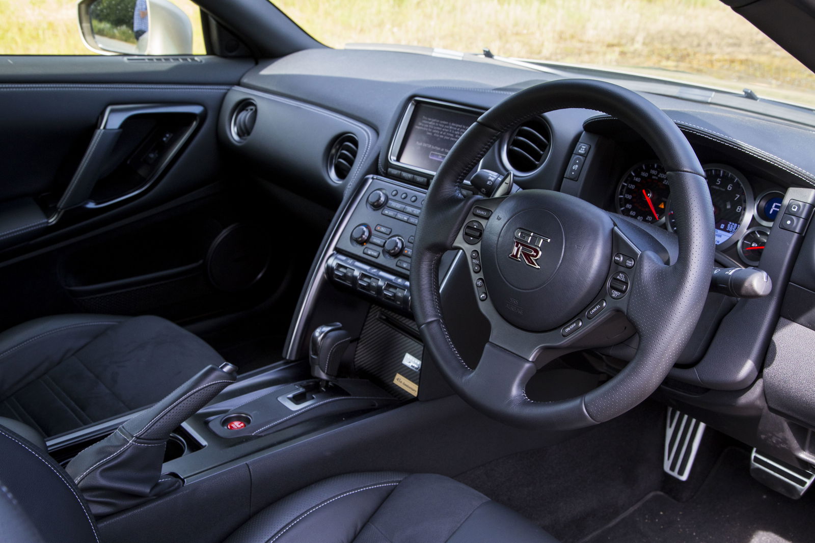 Driving A Nissan GT-R Made Me Understand The Fanboy Love 