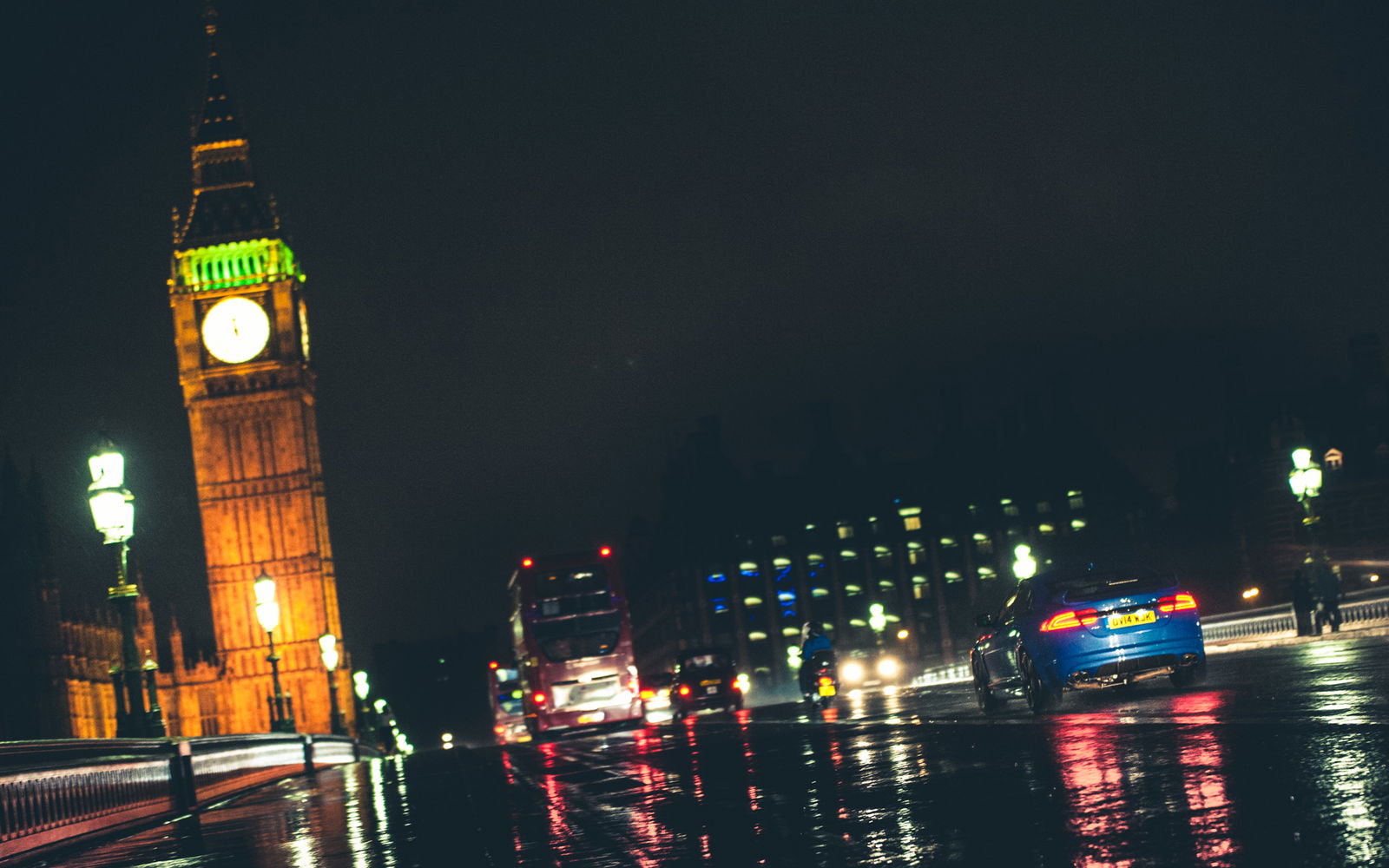 We Took The 550bhp Jaguar XFR-S Supercar Spotting In London And Held Our Own Among The Exotics 
