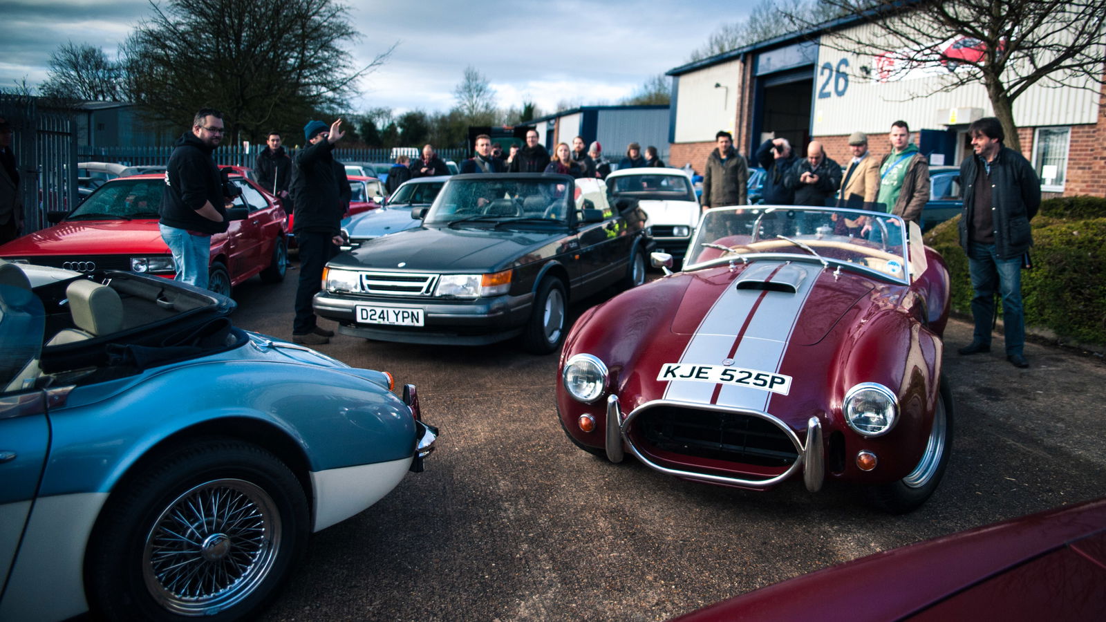 5 Things I Love And Hate About Driving A Classic Car