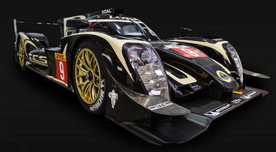 The Lotus LMP P1/01 Race Car Is A Black And Gold Beauty