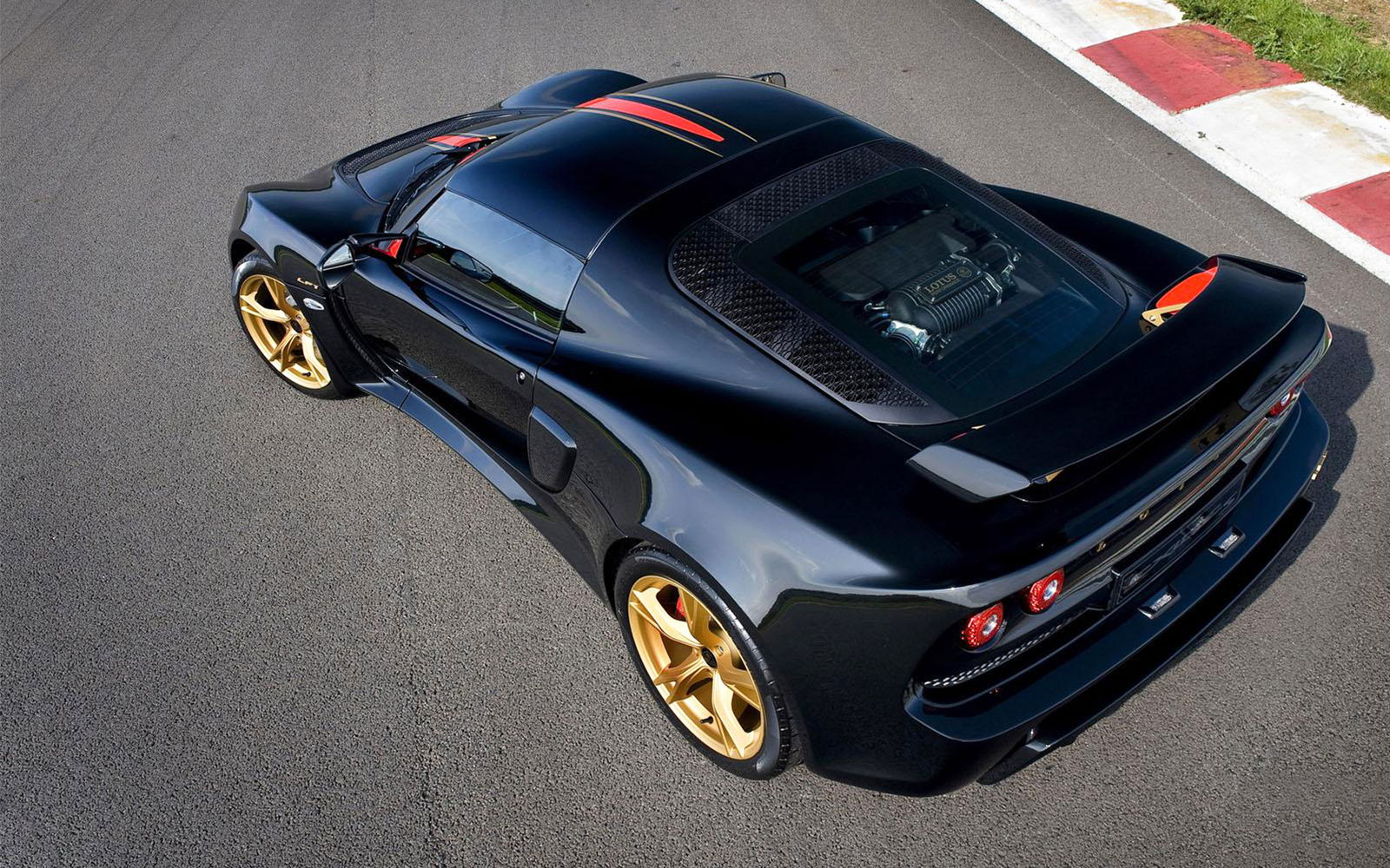Here Are Three Sexy Lotus Exige LF1 Wallpapers To Spruce Up Your Desktop 