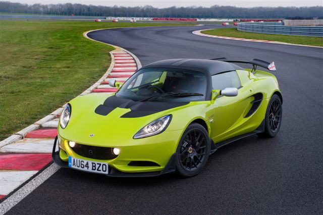 6 Petrolhead Road Trip Games That'll Break Up A Long Journey