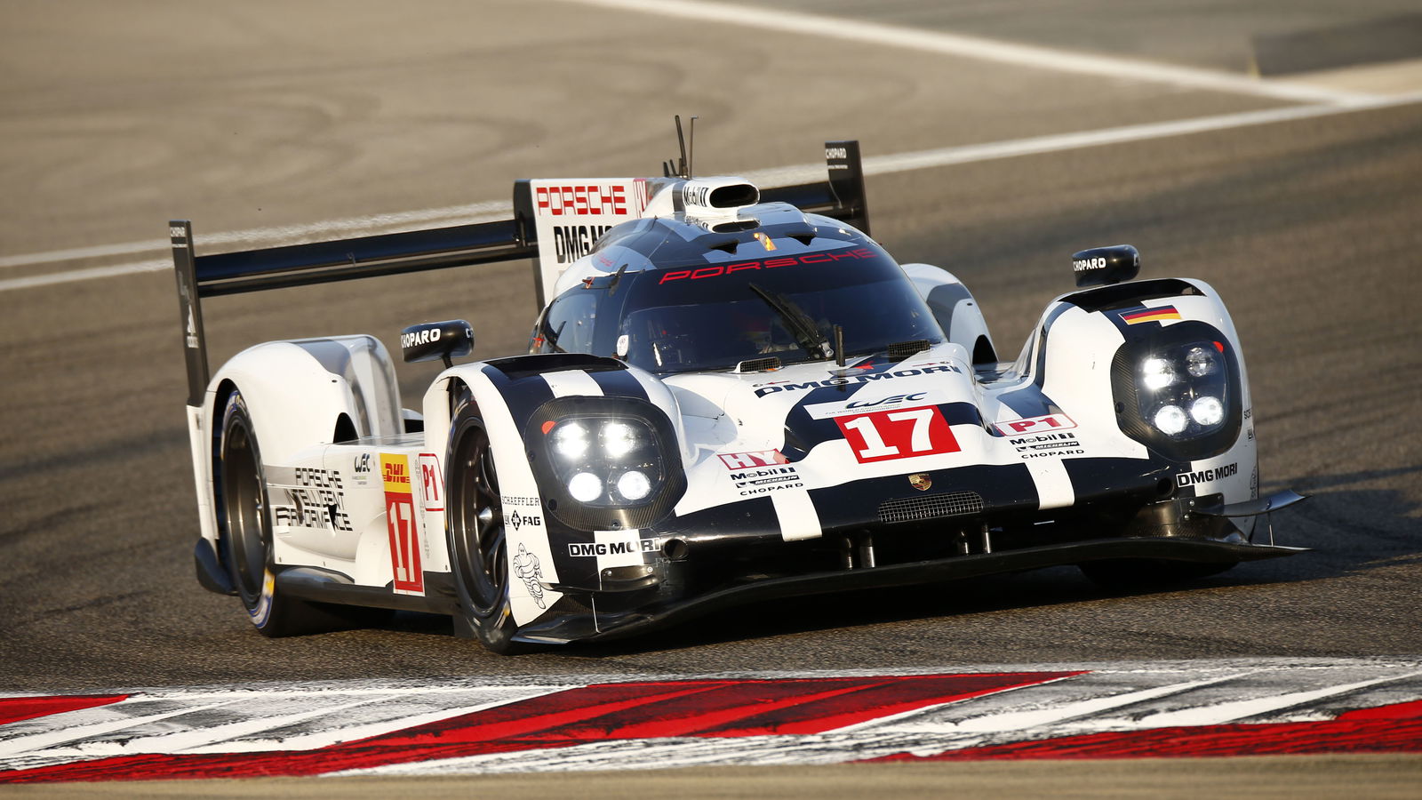 Feast Your Eyes On The First Pics Of The Porsche 919 Hybrid V4 Engine
