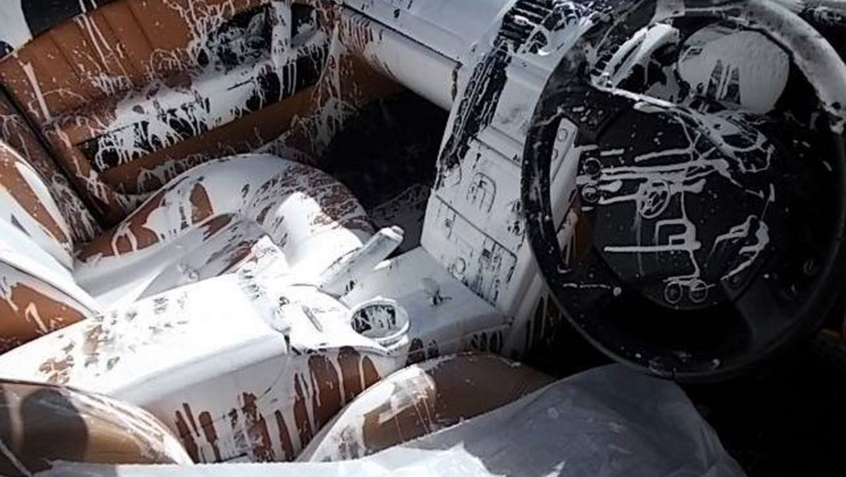 This Maserati Quattroporte Was Written Off By A Tin Of Paint And A Wayward Dog