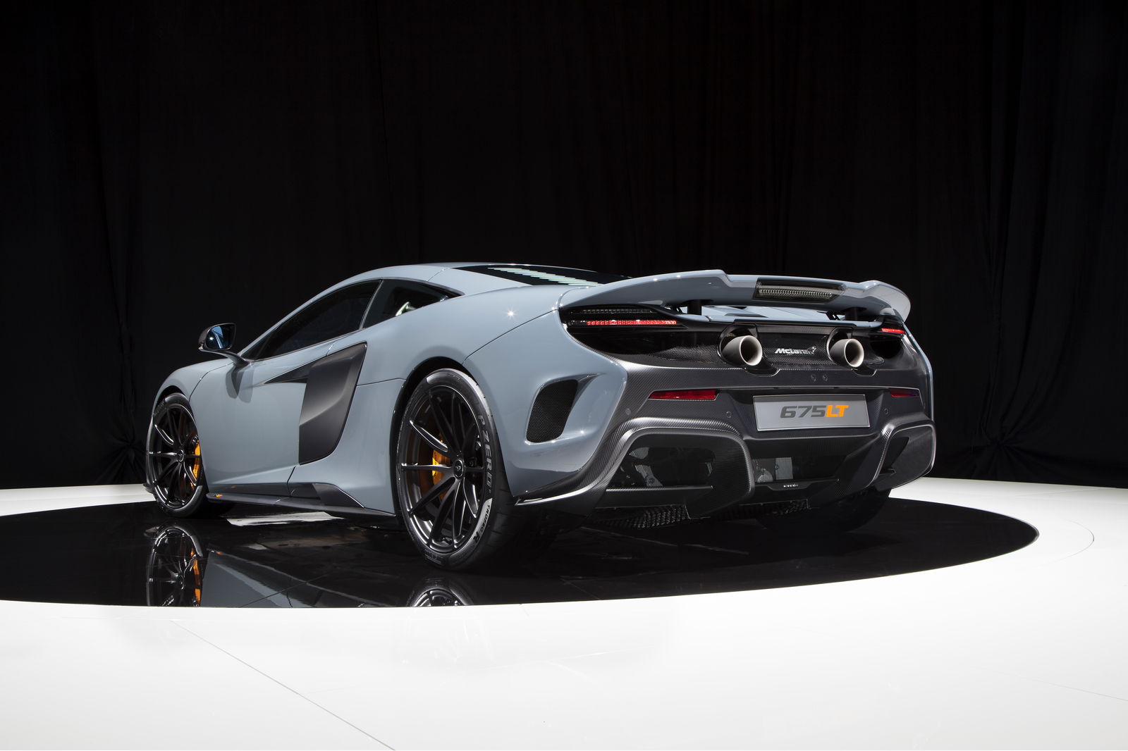 7 Reasons The 675 Longtail Is The Ultimate Track-Focused McLaren Sports Car