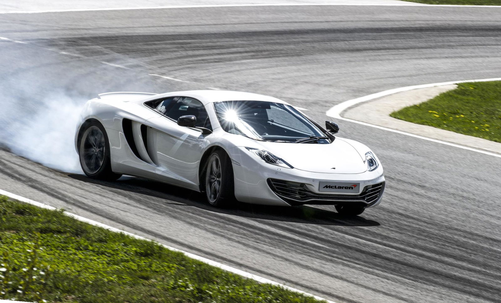 7 Great Cars With Rubbish Names