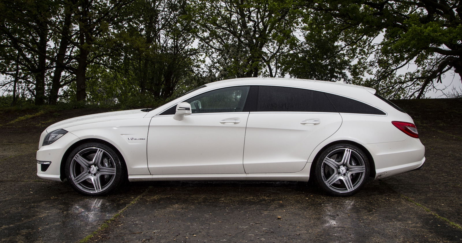 Hooning A Mercedes CLS 63 AMG In The Wet Is Like Kicking A Bear In The Groin
