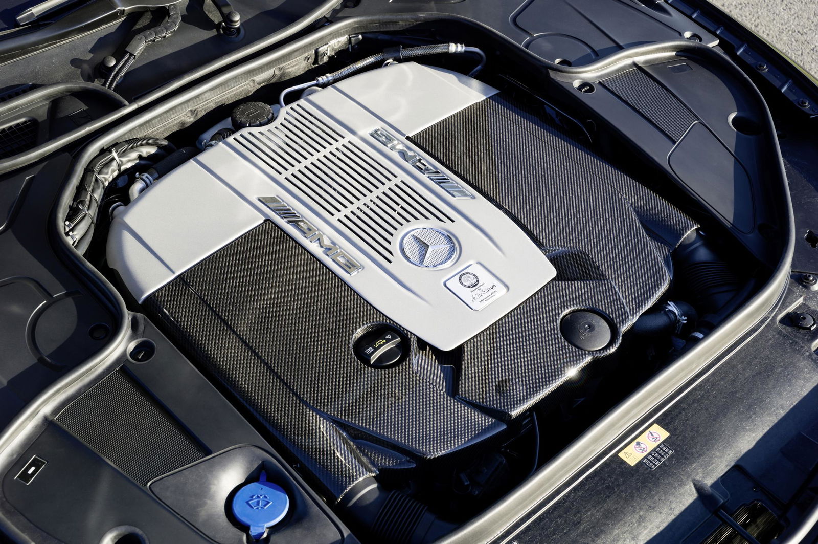 The 621bhp V12 Mercedes S65 AMG Is The Classiest Way To Experience Face Contorting Acceleration 