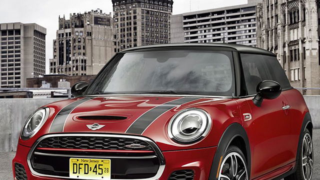 8 Snapchats Only A Car Snob Would Send