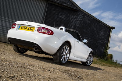 Driving The 2014 Mazda MX-5 Made Me Forget All About My Mk2 Miata Resentment