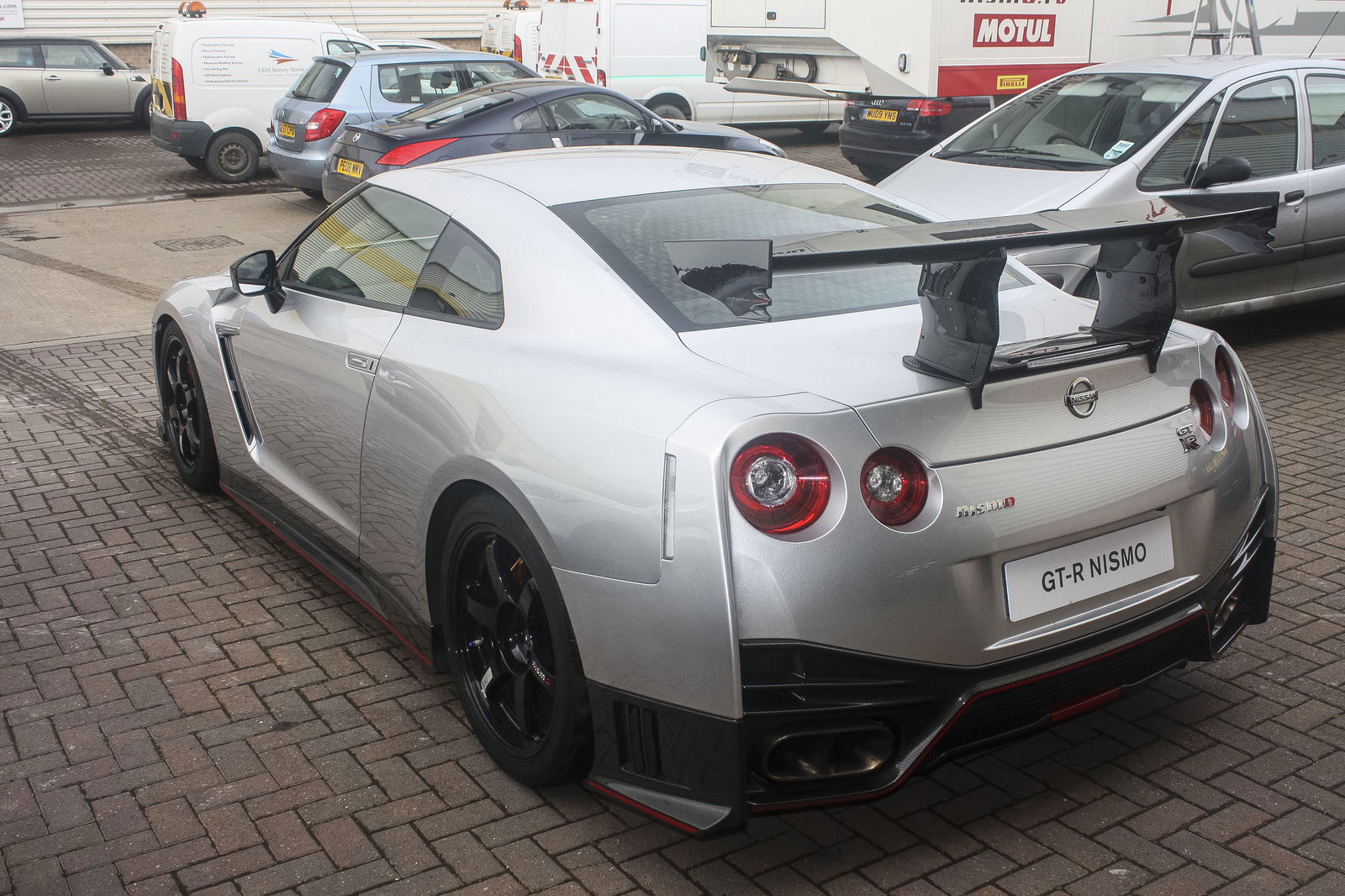 Here's What Goes Into Building A Nissan GT-R Nismo N Attack 