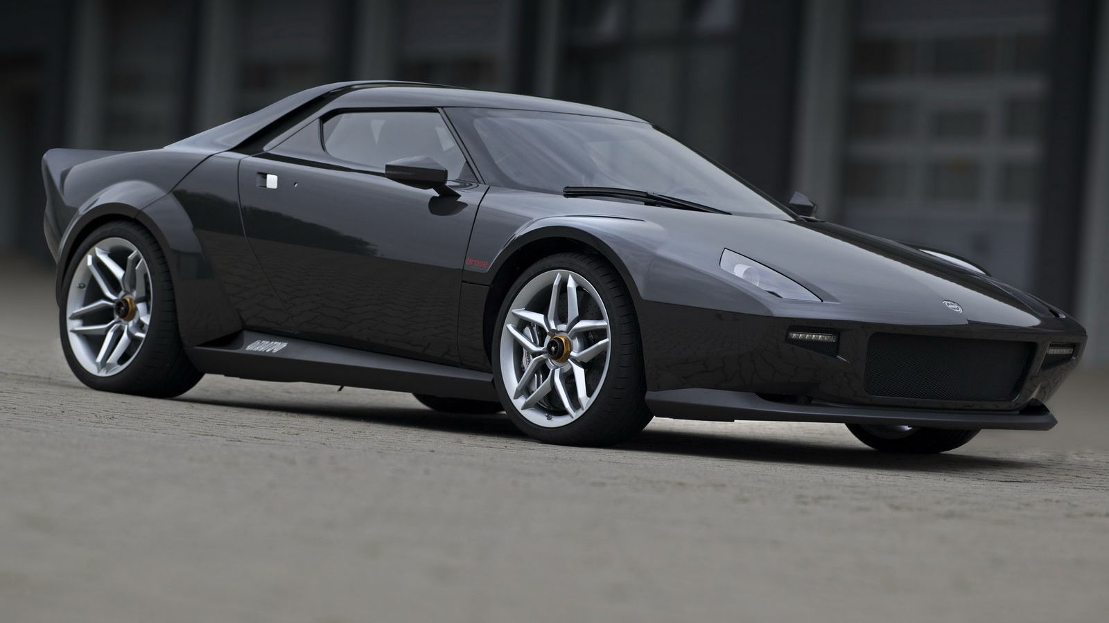 Rejoice: The Long-Awaited 'New Stratos' Is Back On