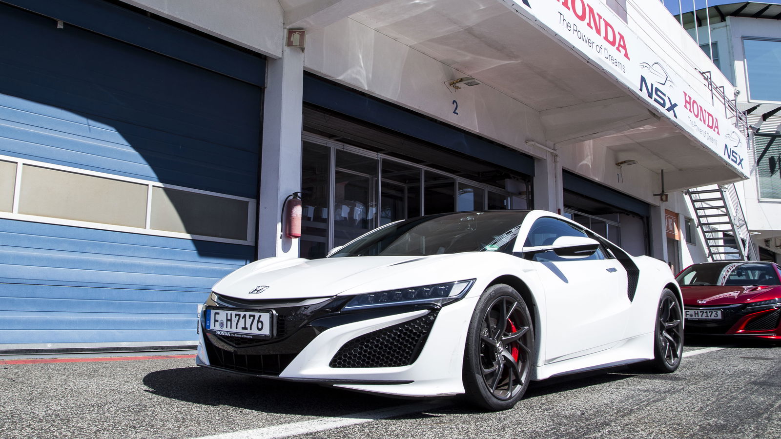 Honda NSX Review: The Spectacularly Geeky Supercar I’d Have Over An R8