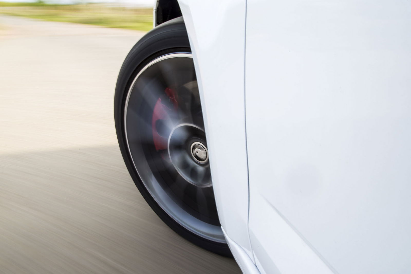 One Wild Day With A V8 Mustang Made Me Fall In Love With Muscle Cars 