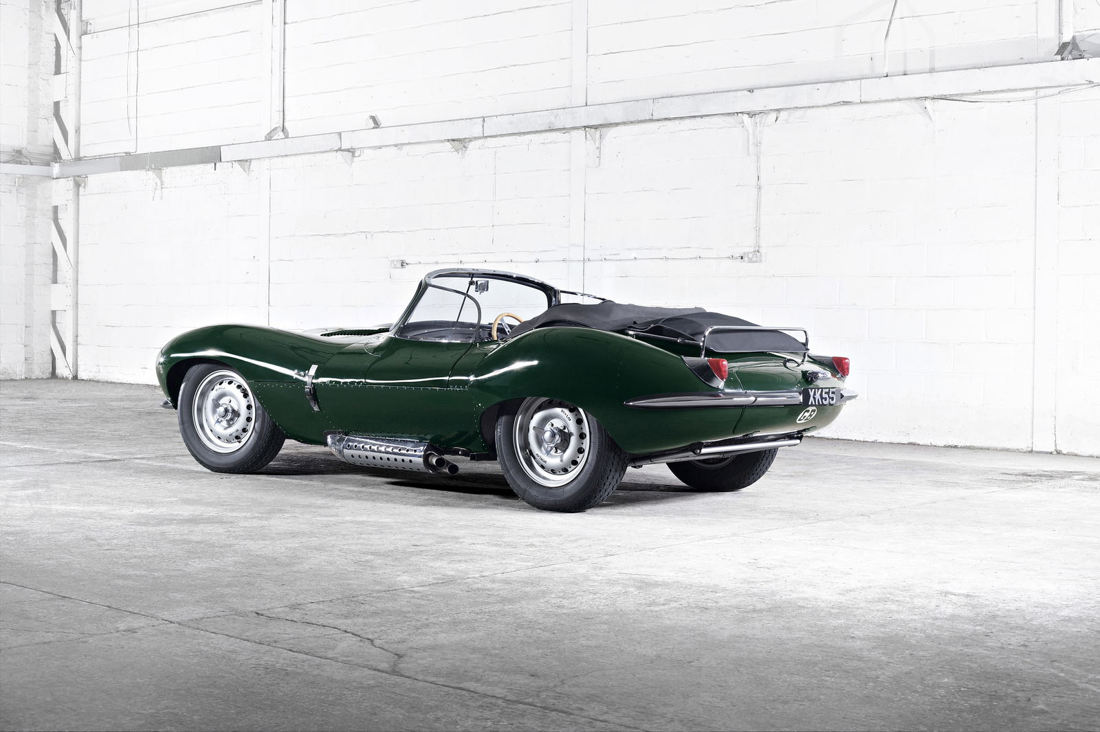 Jaguar Is Building Nine 'Brand-New' Versions Of The XKSS 
