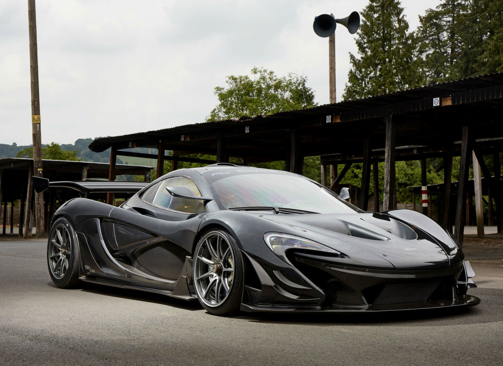 The McLaren P1 LM Is The GTR's Even More Unhinged Road Car Cousin