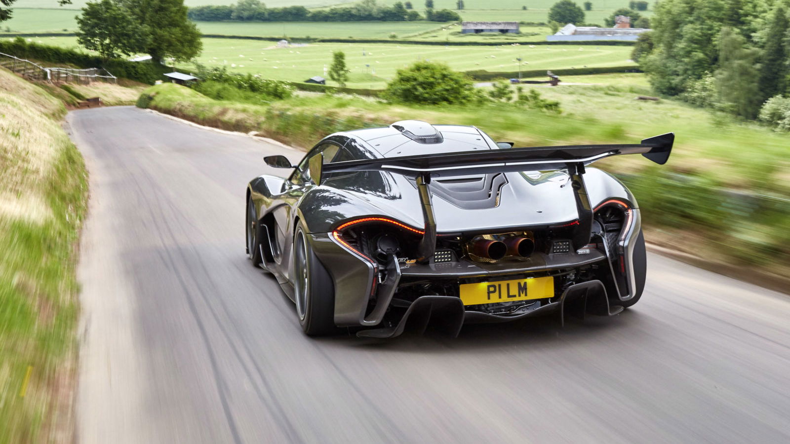 The McLaren P1 LM Is The GTR's Even More Unhinged Road Car Cousin