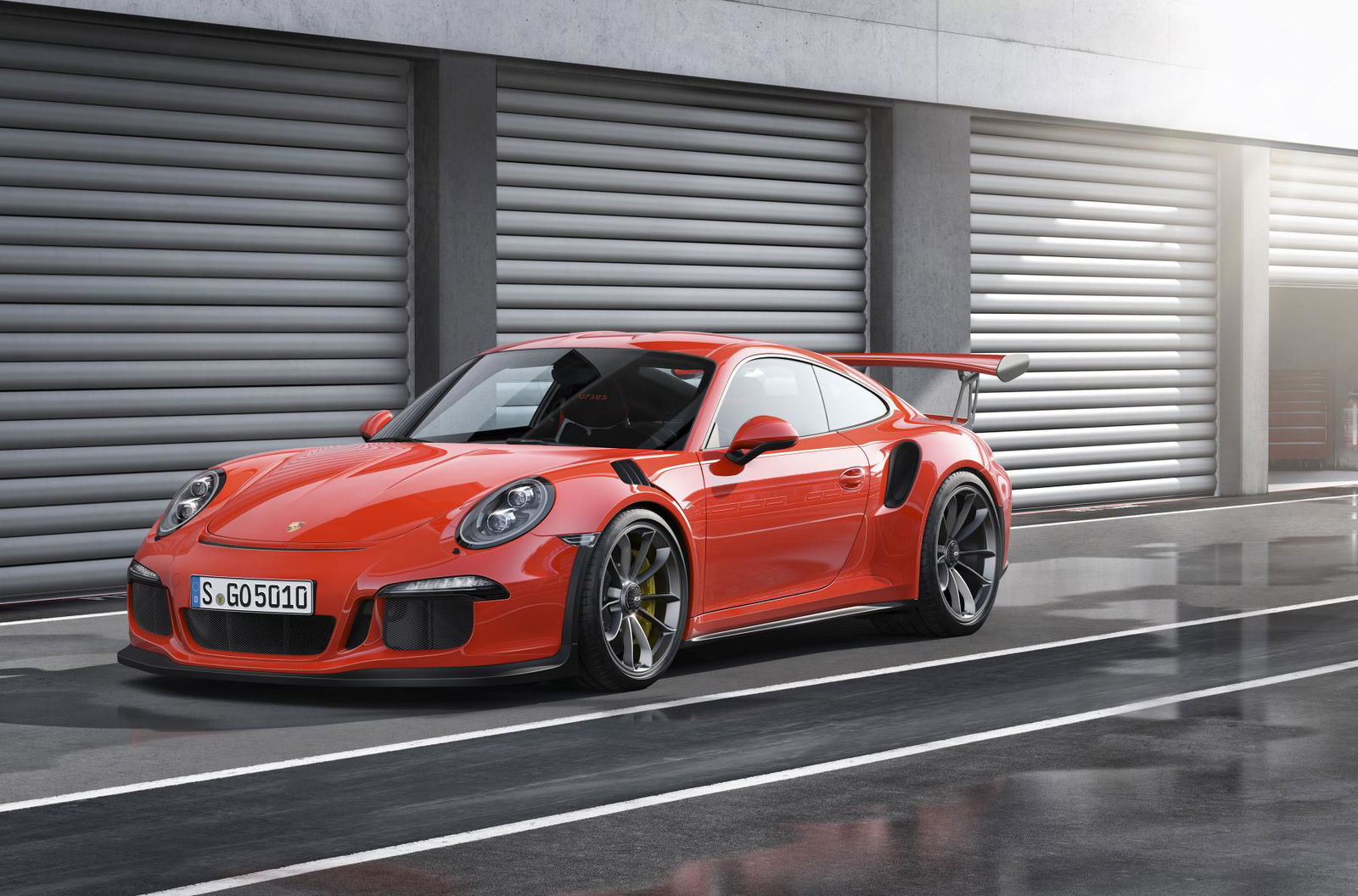 9 Supercars That Accelerate Slower Than A Tesla Model S In 'Ludicrous' Mode