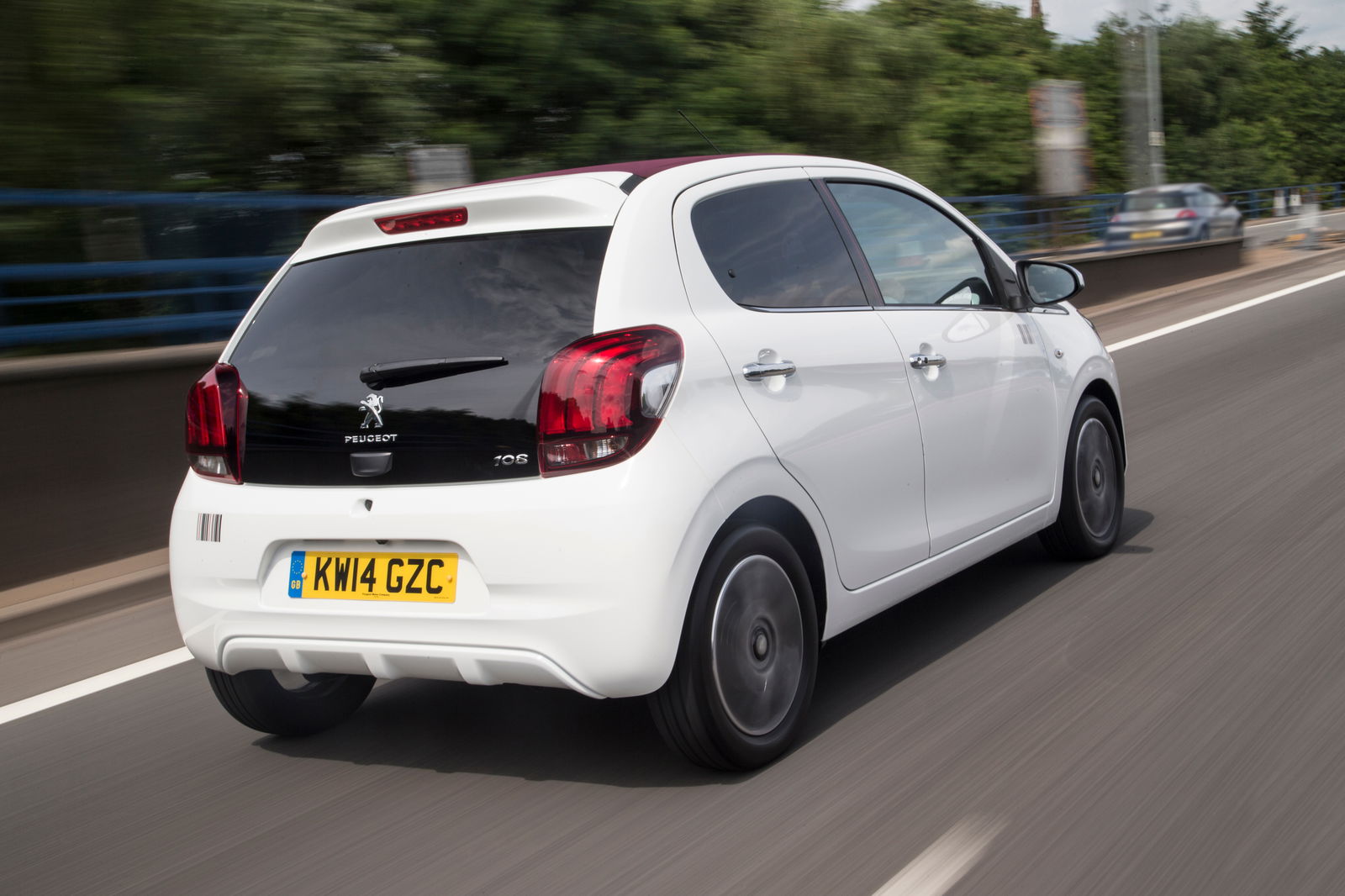 Peugeot's New 108 Is A Sure-Bet City Car If A Little Lacking In Sex Appeal 