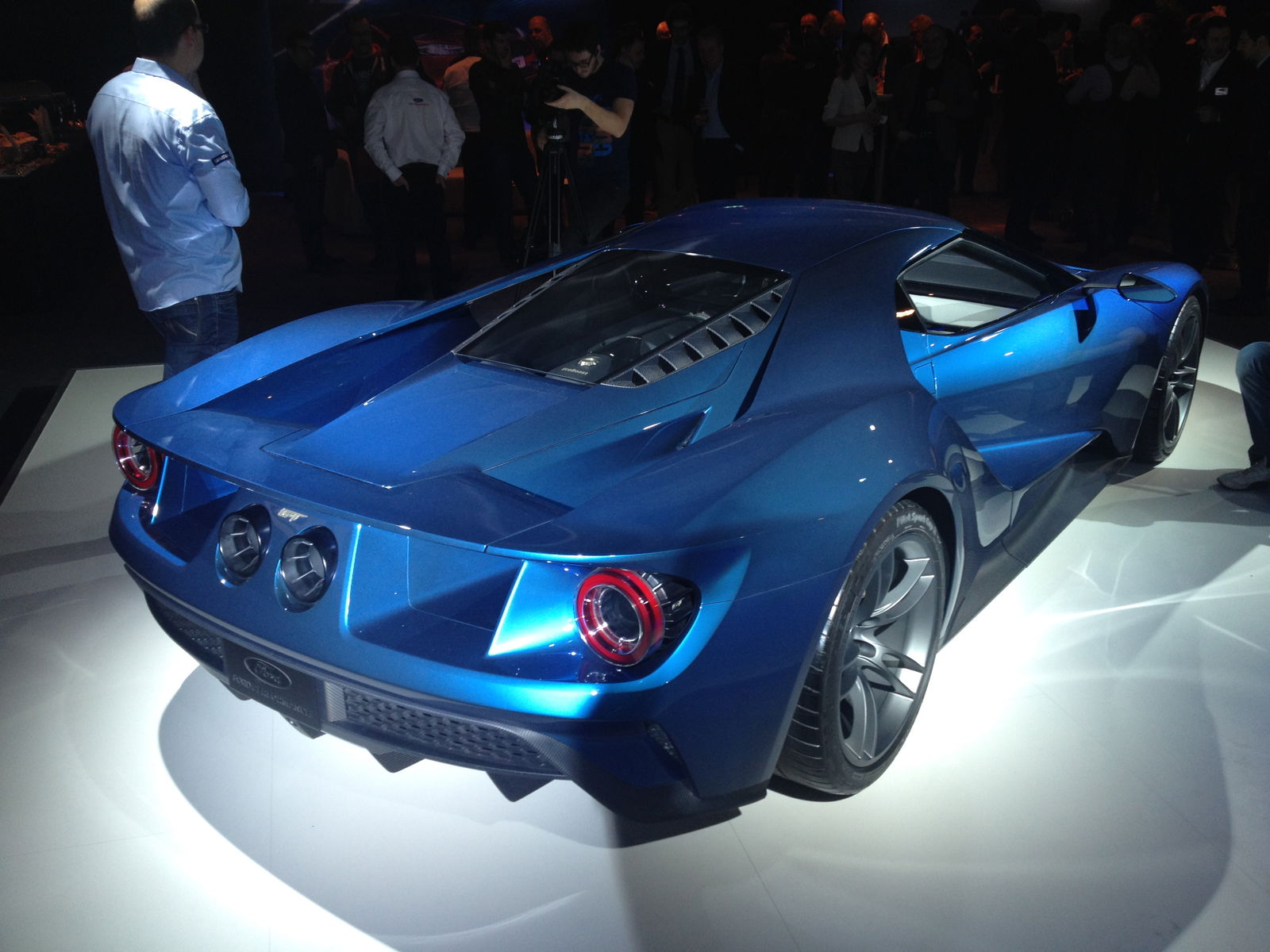 Ford's Stunning New GT Supercar Could Cost Around £260,000