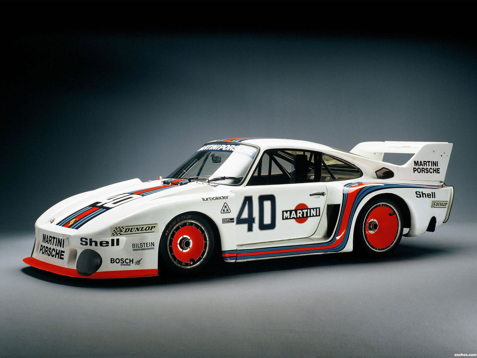 The 935's flat-six had a huge turbocharger bolted to it, creating over 800bhp in certain tunes and a whole heap of turbo lag