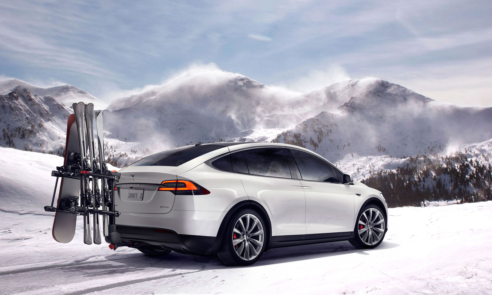 6 Astonishing Facts About The Tesla Model X 