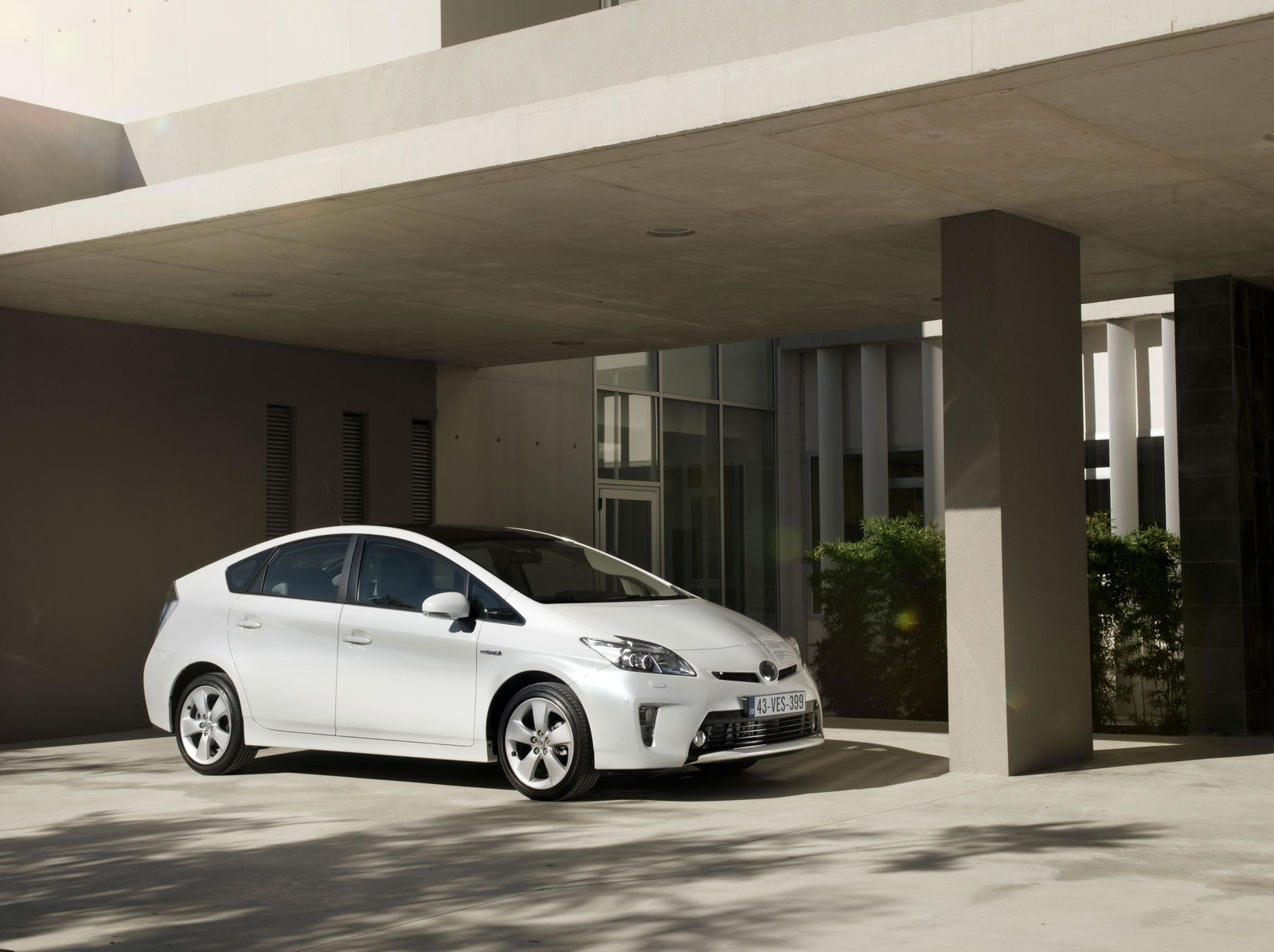 6 Cars That Simply Wouldn't Suit A Manual Gearbox 