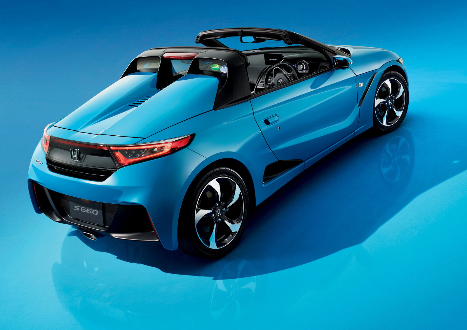 Say Hello To The Honda S660, A Cute Kei Sports Car You Can't Buy Outside Japan