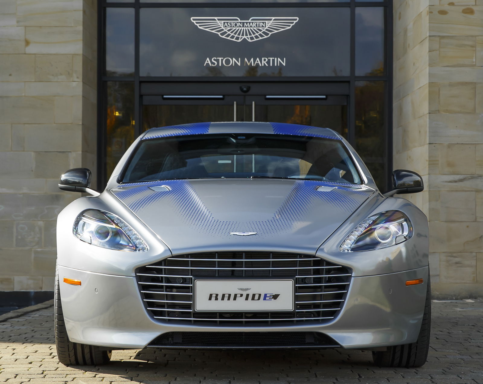 5 Reasons Why Aston Martin's 1000bhp Electric Rapide Will Be Awesome 