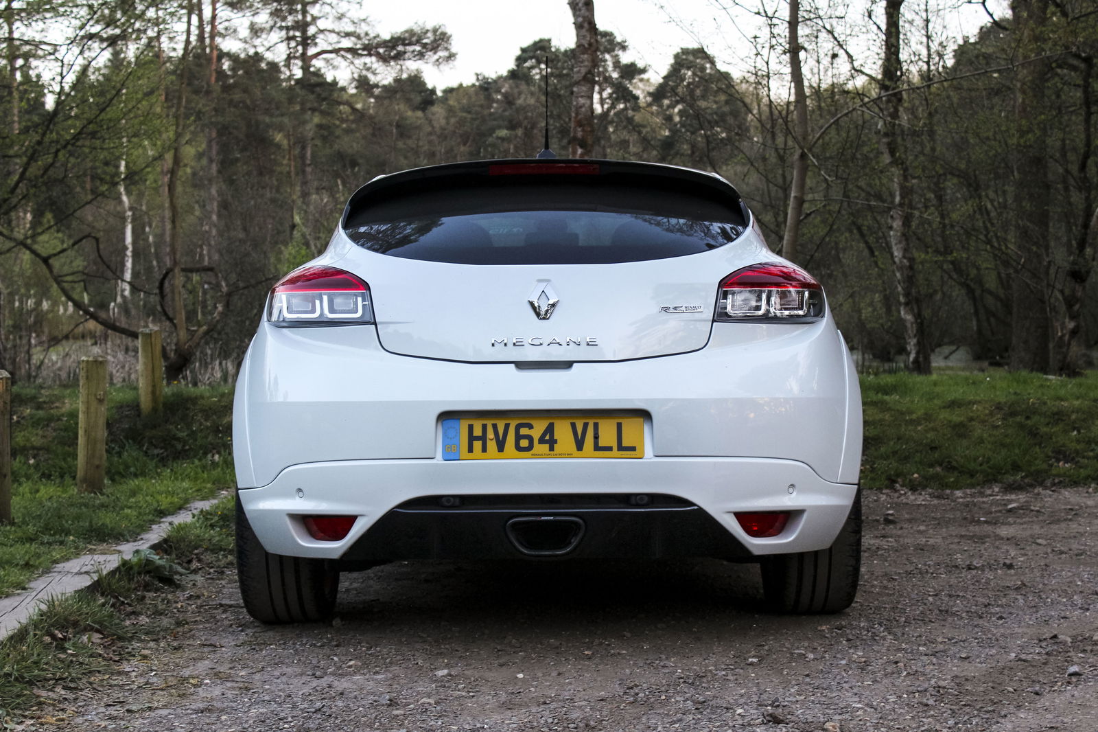Why There's No Better Hot Hatch Than A FWD Megane RS 275 Trophy R