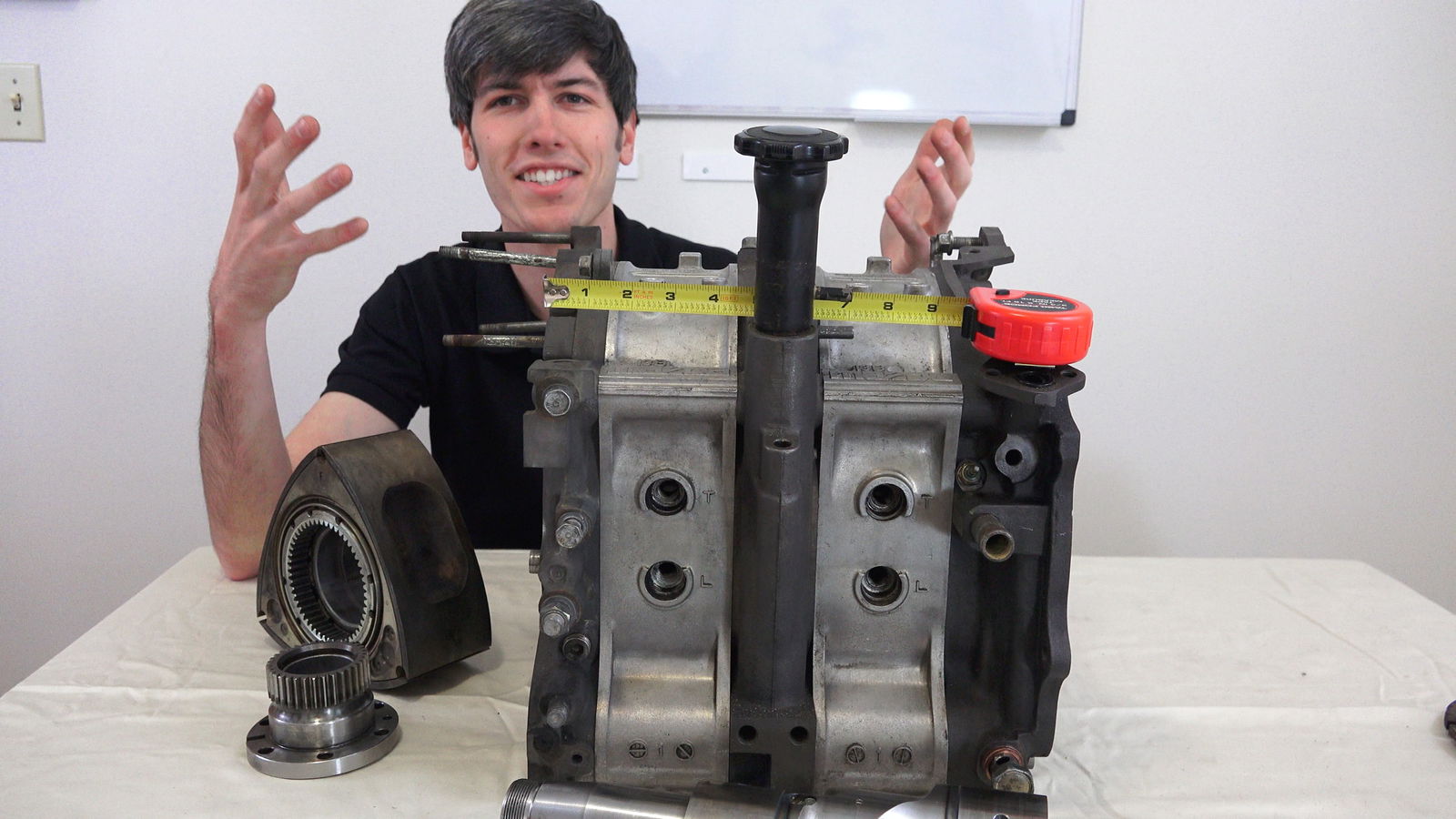 The Problem With Rotary Engines: Engineering Explained