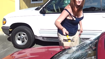 8 Ways Every Petrolhead Reacted When Seeing An Angry Wife Beat Up An MX-5 With A Hammer